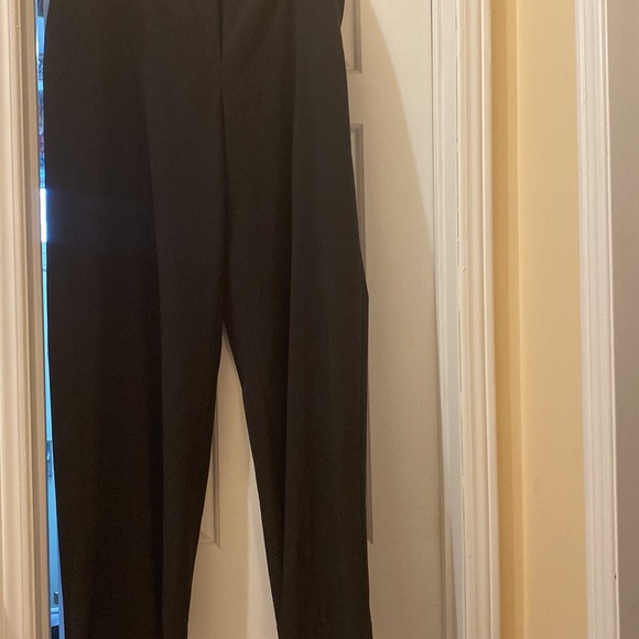 3 for $30. Black wide legged pants with pockets - Picture 3 of 4